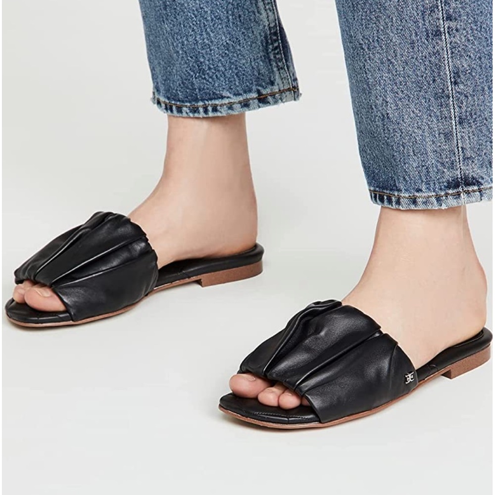 Briar Slide Sandals in Black